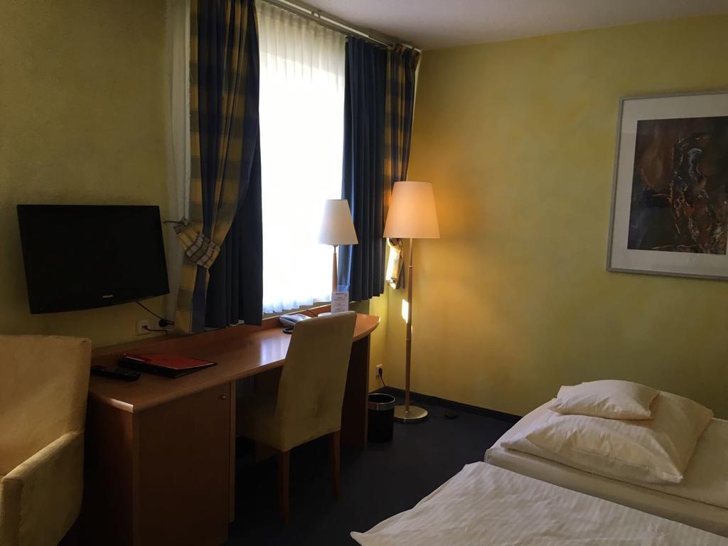 Businesshotel Heilbronn- Biberach Extérieur photo